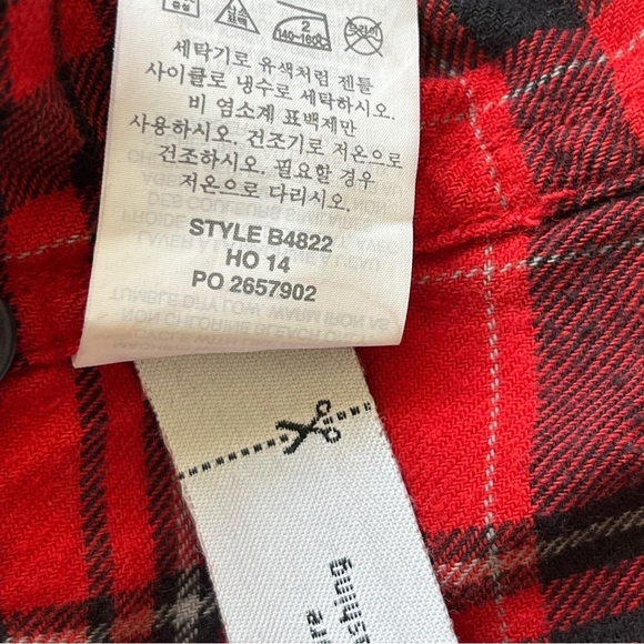 J. Crew Plaid Button Down  Top Shirt Blouse Western Boho Holiday Red Black Sz 6 - Picture 6 of 16